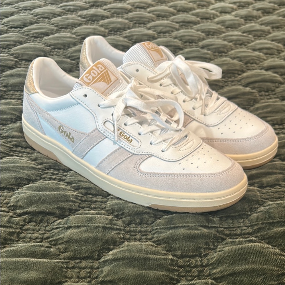 Gola Hawk White and Tan Casual Sneakers